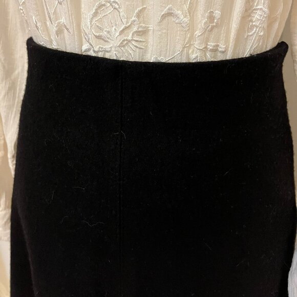 Classic 80% Wool Black Hand-Made A-Line Skirt – Timeless Investment Piece - Picture 5 of 10